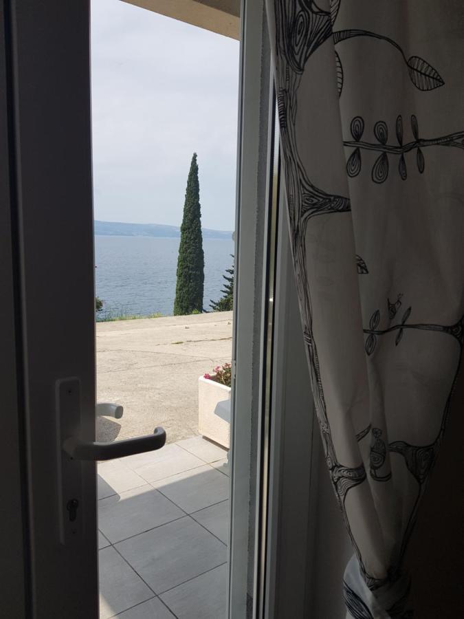 Apartments Joko Omis Exterior photo