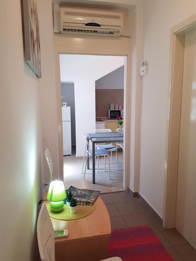 Apartments Joko Omis Exterior photo